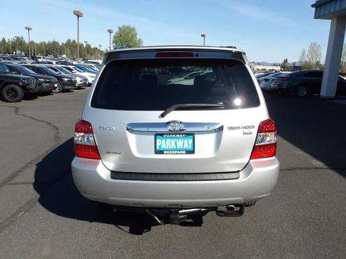 Silver 2006 Toyota Highlander Hybrid Limited