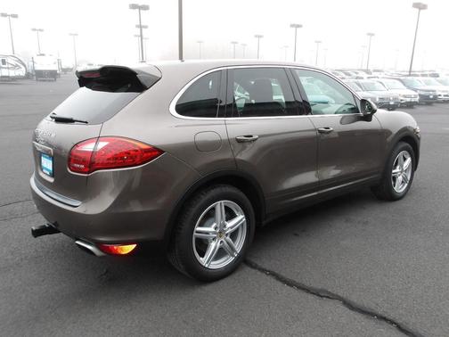 2013 Porsche Cayenne Cayenne