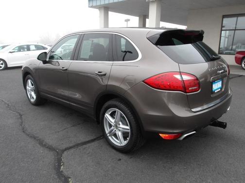 2013 Porsche Cayenne Cayenne