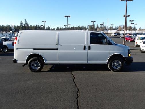 2017 Chevrolet Express 3500 RWD 3500 155''