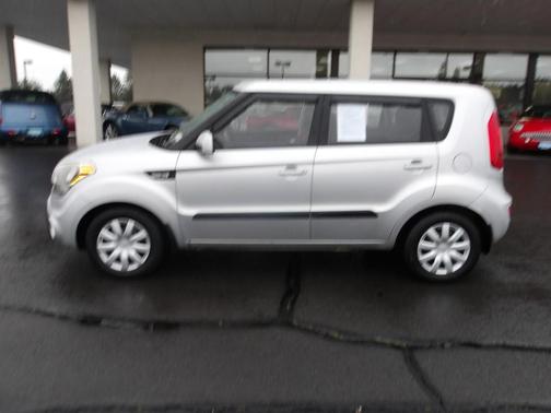 2013 Kia Soul Base