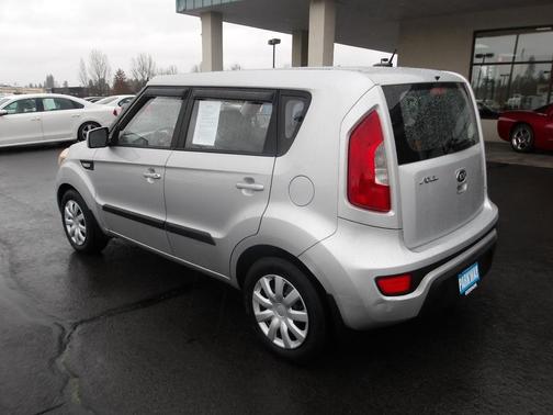 2013 Kia Soul Base