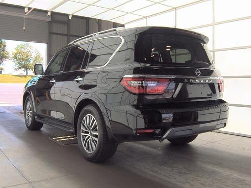 2024 Nissan Armada SL
