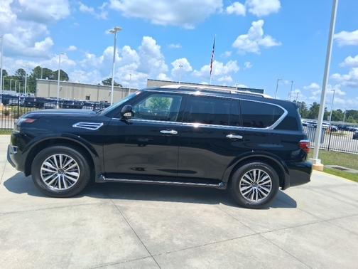 2024 Nissan Armada SL