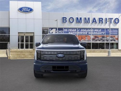 2025 Ford F-150 Lightning LARIAT