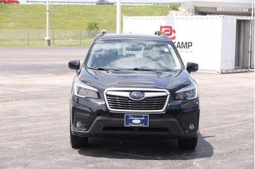 Crystal Black Silica 2021 Subaru Forester Premium