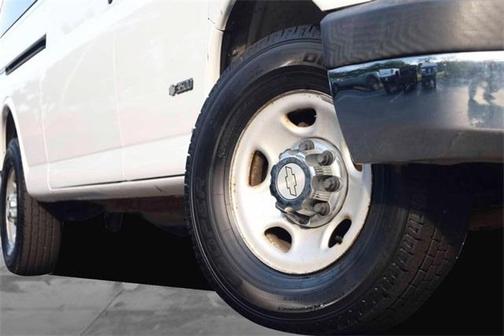 2005 Chevrolet Express 3500 Base