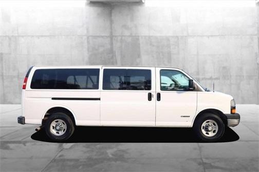 2005 Chevrolet Express 3500 Base