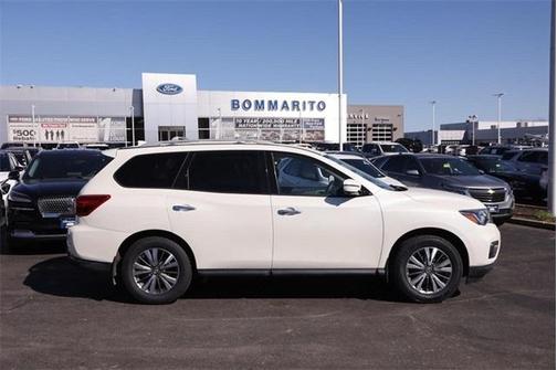 2020 Nissan Pathfinder SL