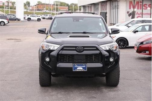 2021 Toyota 4Runner Venture