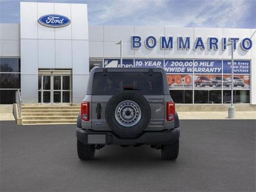 2025 Ford Bronco Base
