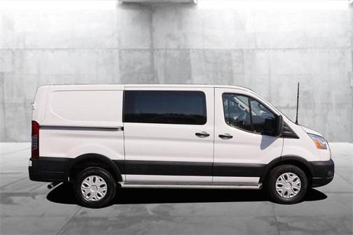 2022 Ford Transit-250 Base