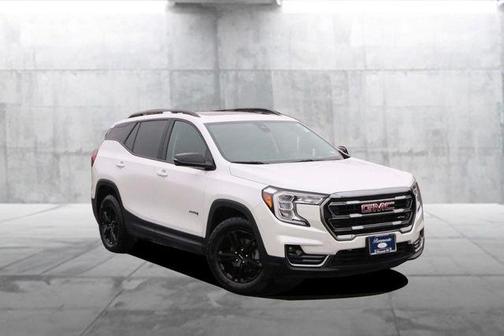 2024 GMC Terrain AT4