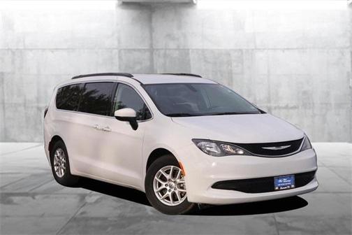 2021 Chrysler Voyager LXI