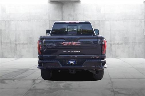 2024 GMC Sierra 2500 AT4