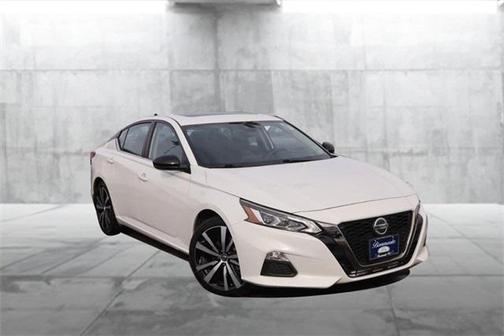 2021 Nissan Altima 2.0 SR