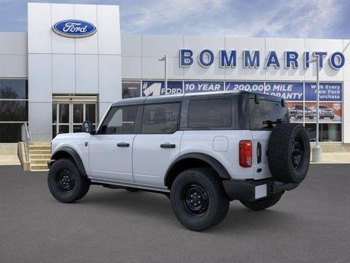 Oxford White 2026 Ford Bronco Big Bend