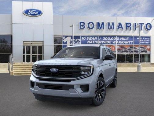 Gray Metallic 2026 Ford Expedition Platinum