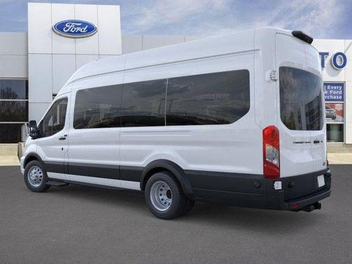 Oxford White 2026 Ford Transit-350