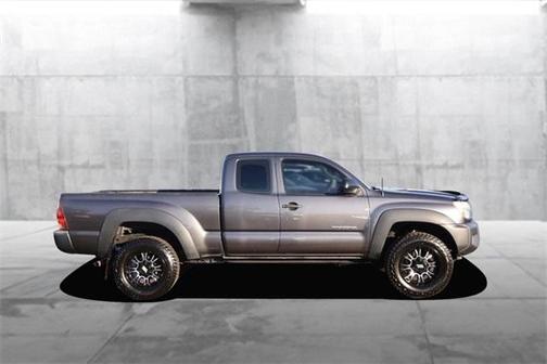 2014 Toyota Tacoma Base