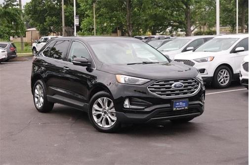 2023 Ford Edge Titanium