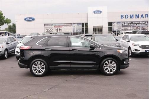 2023 Ford Edge Titanium