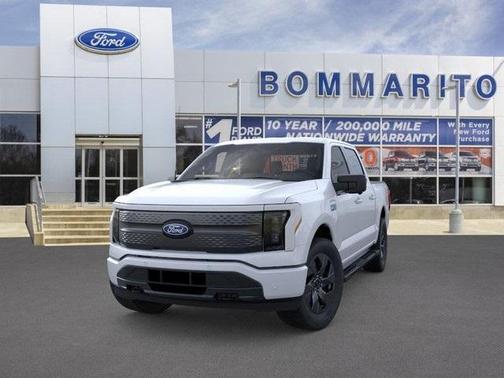 2025 Ford F-150 Lightning Flash