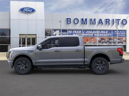 2025 Ford F-150 Lightning LARIAT