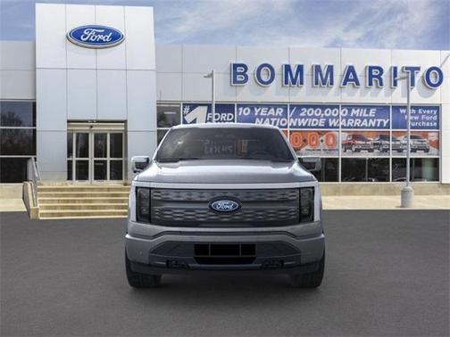 2025 Ford F-150 Lightning LARIAT