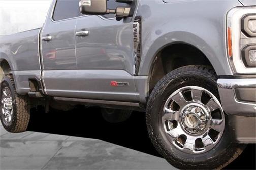 2023 Ford F-350 Lariat Super Duty