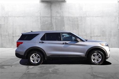 2022 Ford Explorer Base