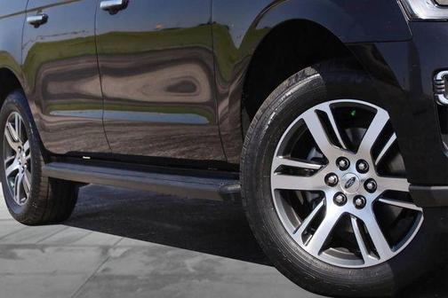 Black Metallic 2024 Ford Expedition Max Limited