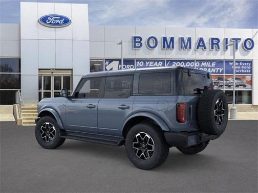 2025 Ford Bronco Outer Banks