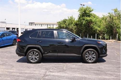 2024 Toyota RAV4 Hybrid XLE Premium