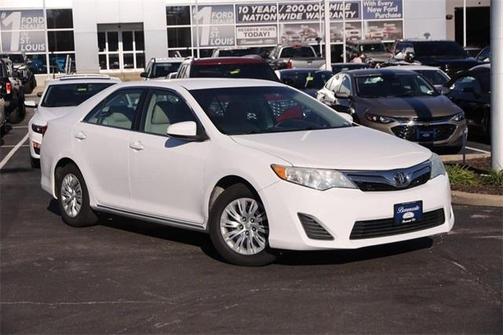 2014 Toyota Camry LE
