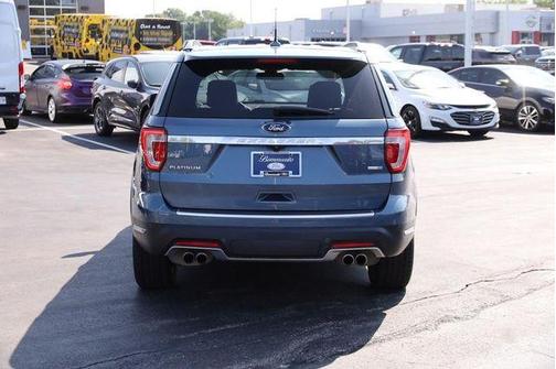 Blue Metallic 2018 Ford Explorer Platinum