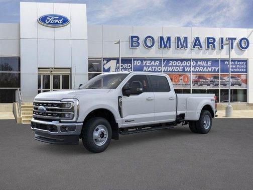 Oxford White 2026 Ford F-350 XLT Truck