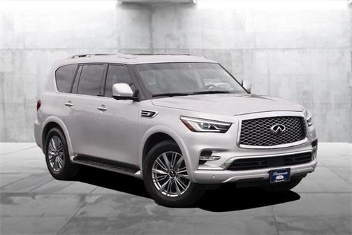 2021 INFINITI QX80 Luxe