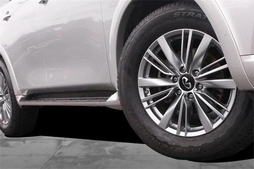 2021 INFINITI QX80 Luxe