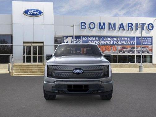 2025 Ford F-150 Lightning Flash