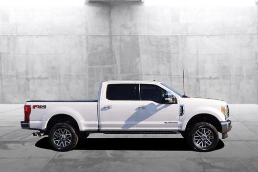 2017 Ford F-350 Lariat Super Duty