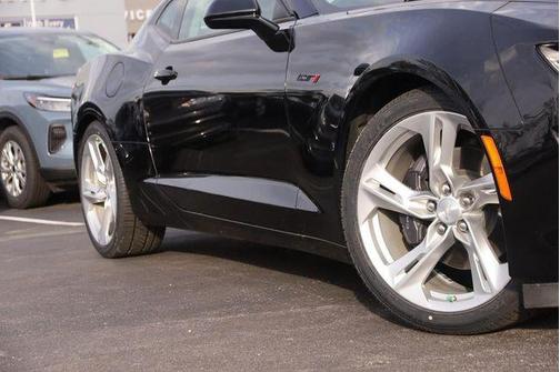 Black 2021 Chevrolet Camaro LT1