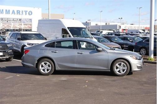 2024 Chevrolet Malibu LT