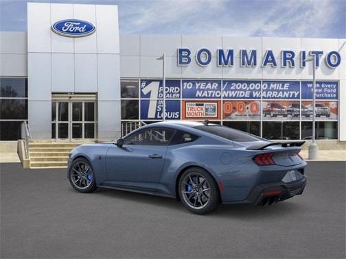 2025 Ford Mustang Dark Horse