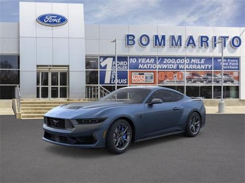 2025 Ford Mustang Dark Horse