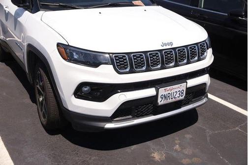 Bright White Clearcoat 2025 Jeep Compass Limited
