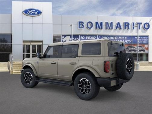 2025 Ford Bronco Outer Banks