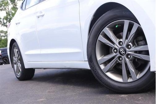 2017 Hyundai ELANTRA Value Edition