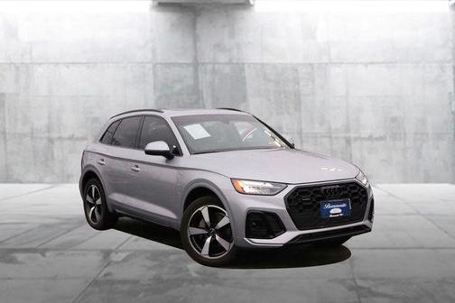 2022 Audi Q5 45 S line quattro Premium