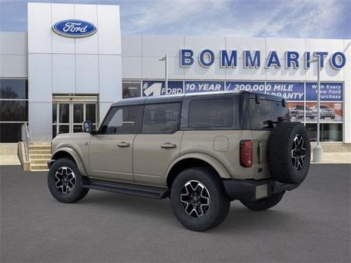 2025 Ford Bronco Outer Banks
